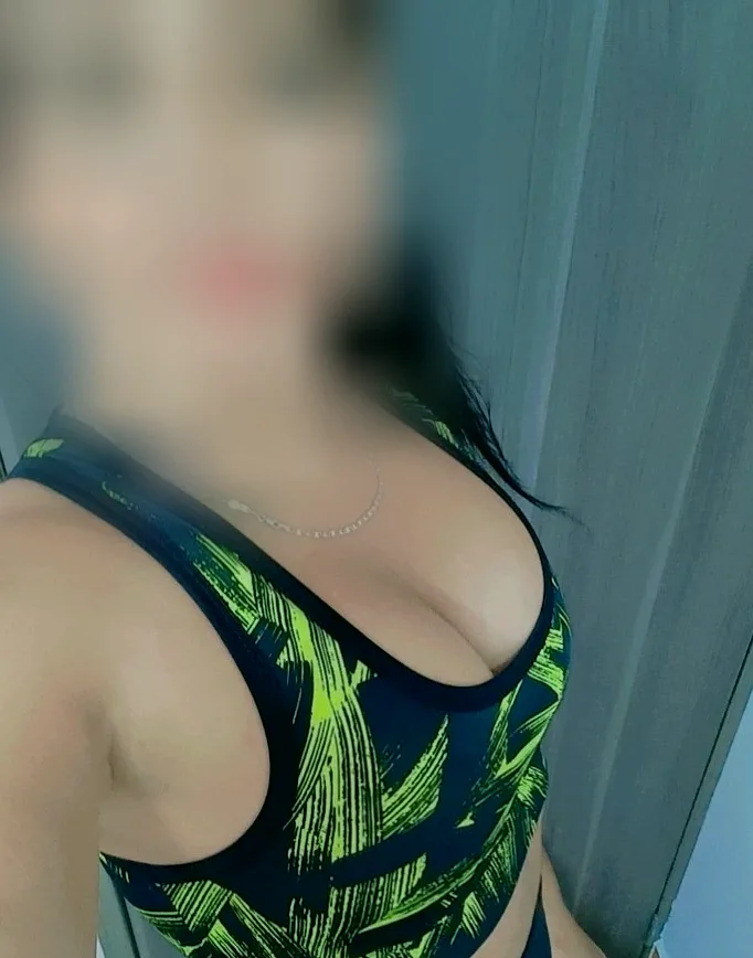 Anastasia, 36