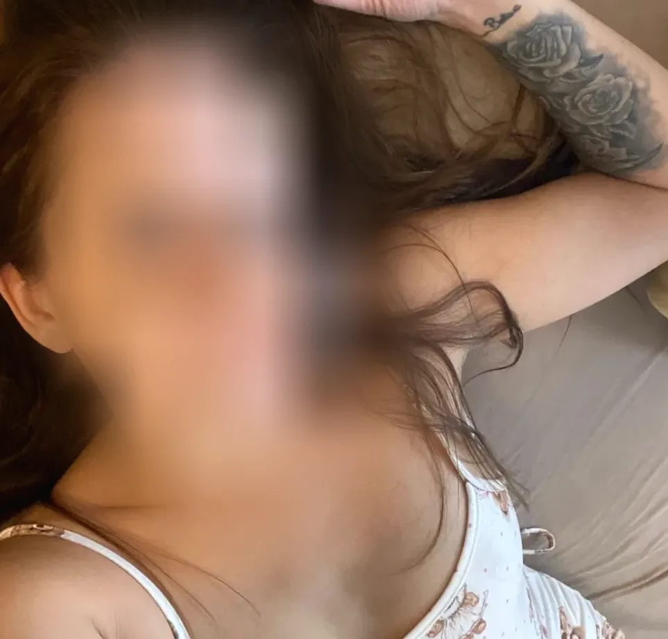 Ida, 25