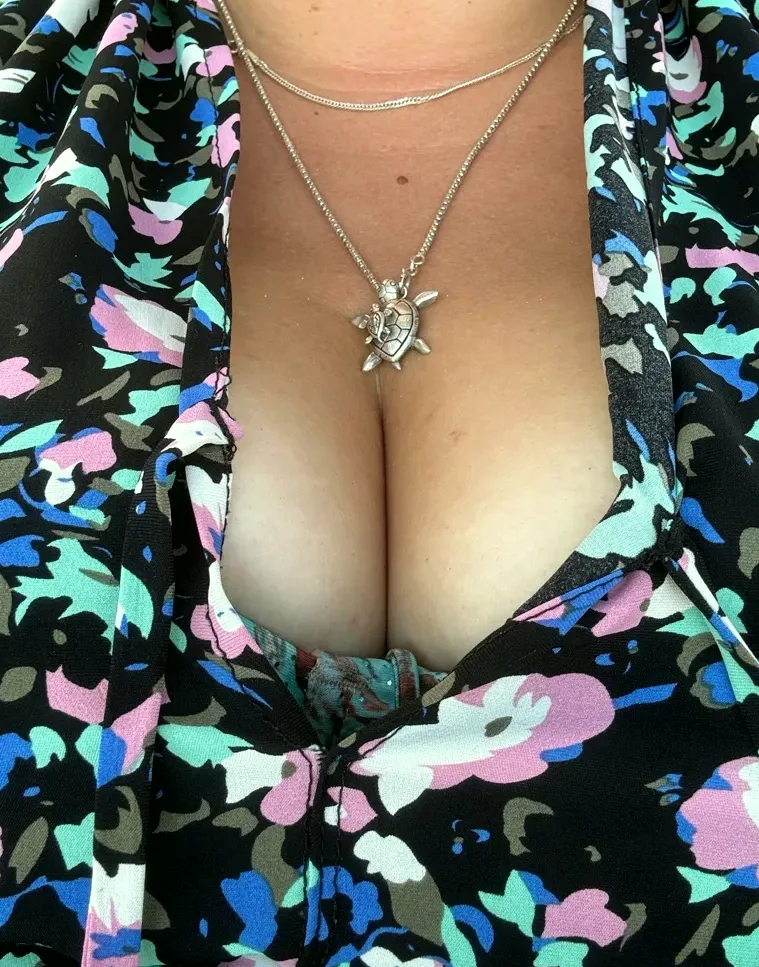 Karoliina, 35