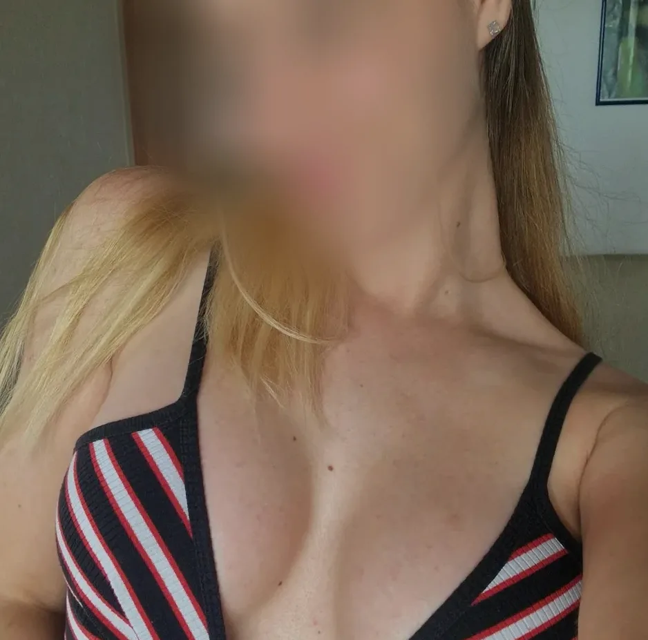 Neea, 24
